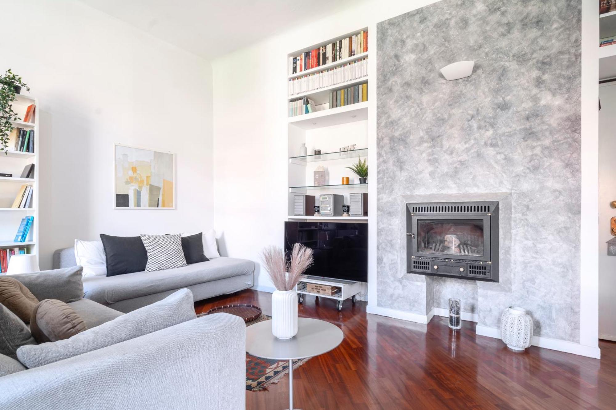 Roomy Flat With Garage - Porta Romana Mailand